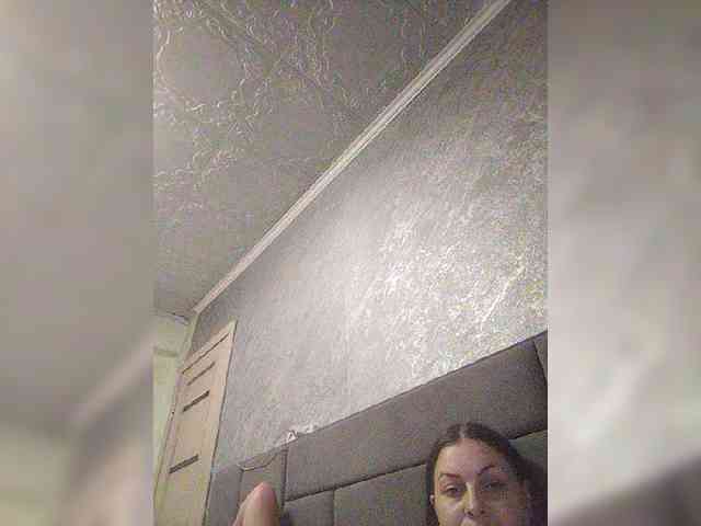Cleopatra1990 webcam