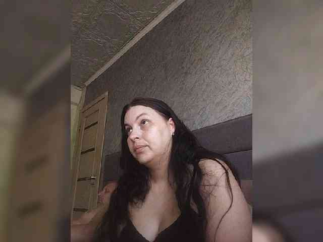 Cleopatra1990 webcam