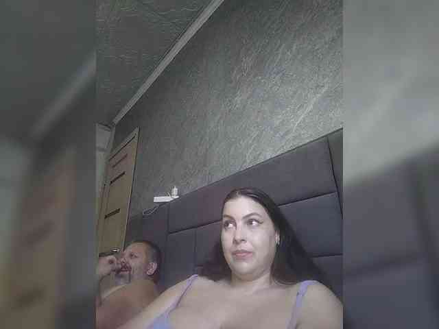 Cleopatra1990 webcam