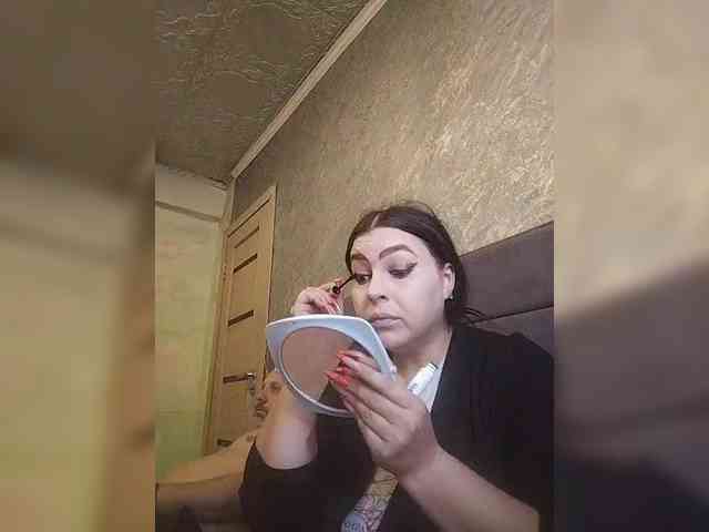 Cleopatra1990 webcam