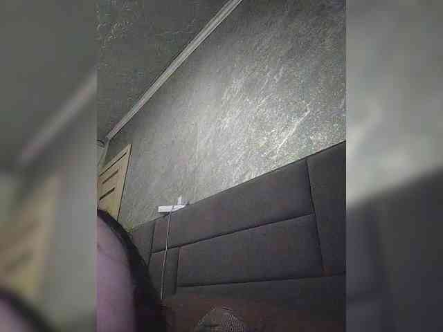Cleopatra1990 webcam