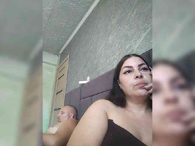 Cleopatra1990 webcam