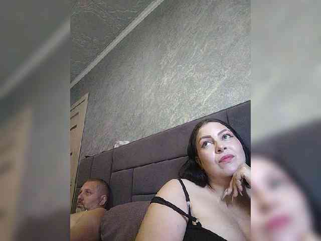 Cleopatra1990 webcam