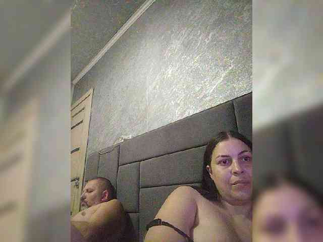 Cleopatra1990 webcam