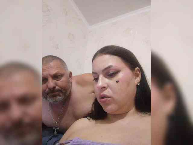 Cleopatra1990 webcam