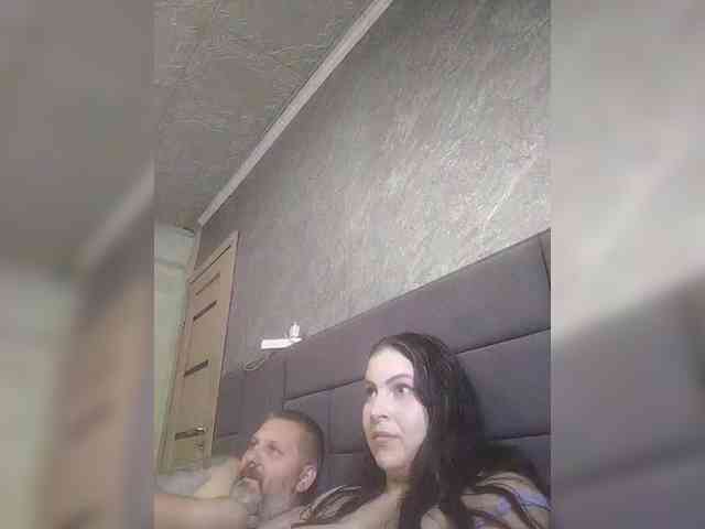 Cleopatra1990 webcam