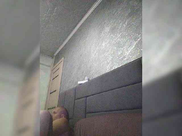 Cleopatra1990 webcam