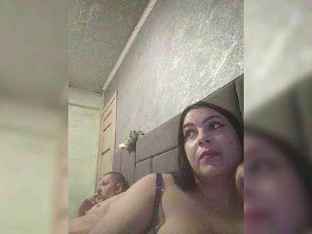 Cleopatra1990 webcam