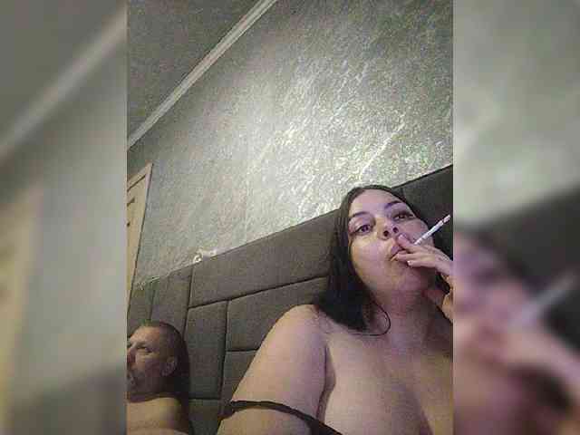 Cleopatra1990 webcam