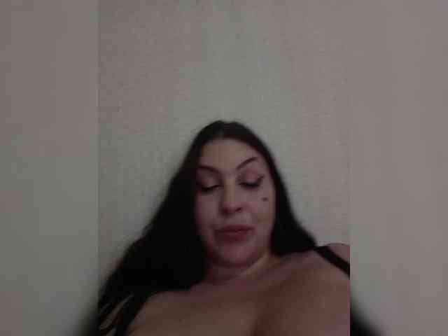 Cleopatra1990 webcam
