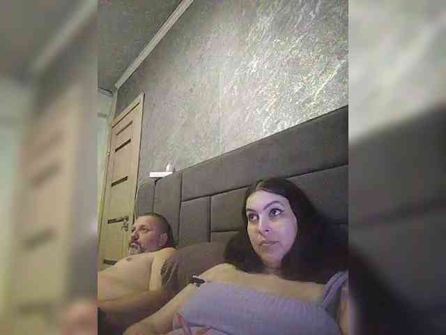 Cleopatra1990 webcam