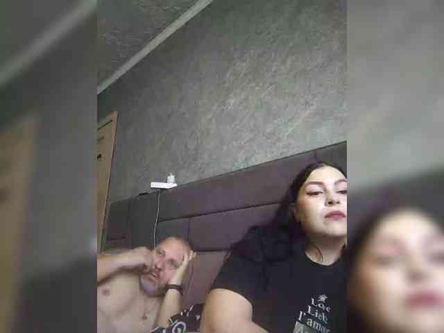 Cleopatra1990 webcam