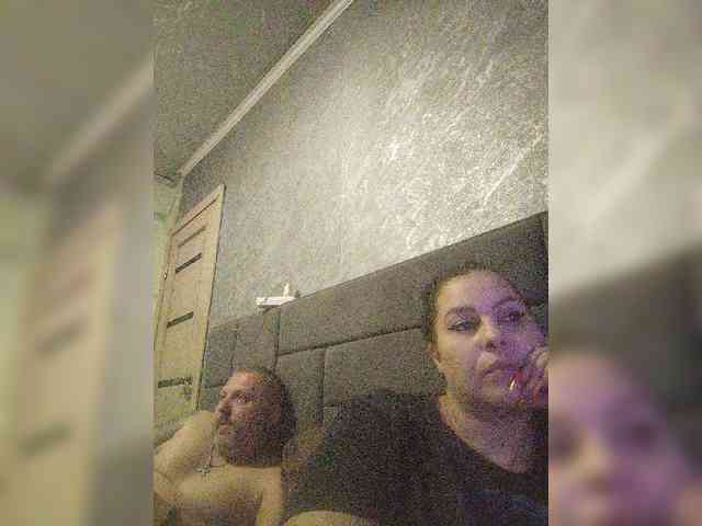 Cleopatra1990 webcam