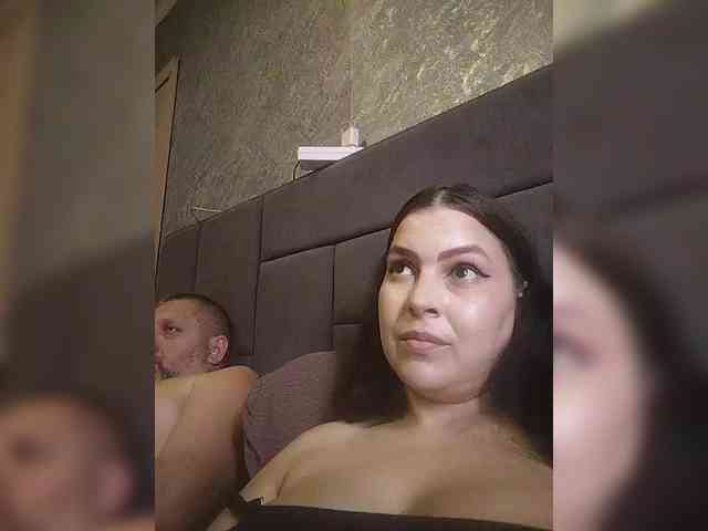 Cleopatra1990 webcam