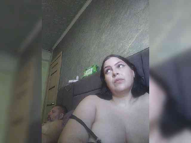 Cleopatra1990 webcam