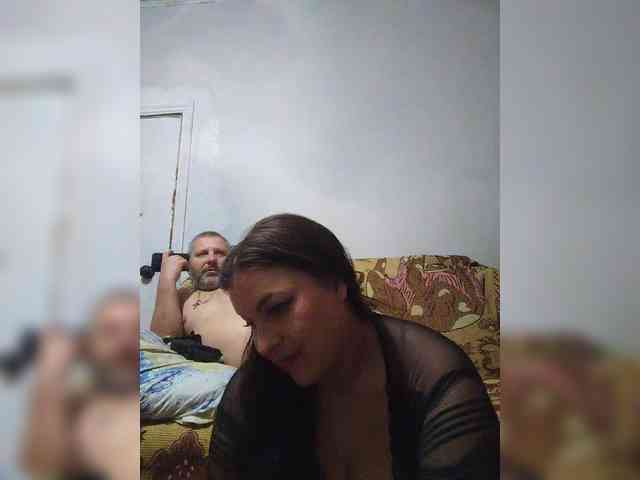 Cleopatra1990 webcam