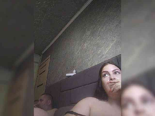 Cleopatra1990 webcam