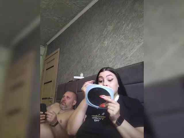 Cleopatra1990 webcam