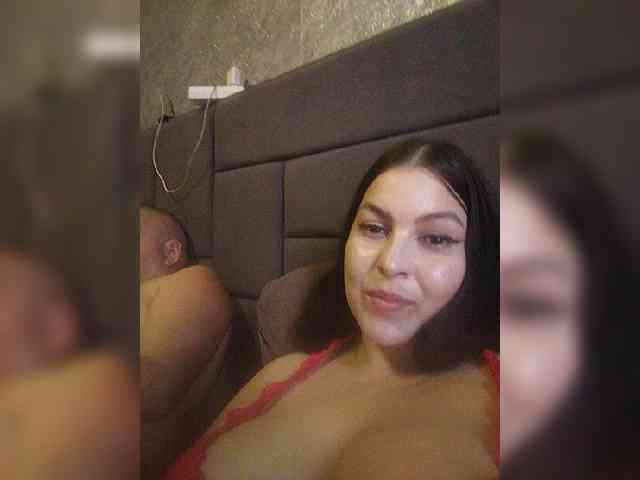 Cleopatra1990 webcam