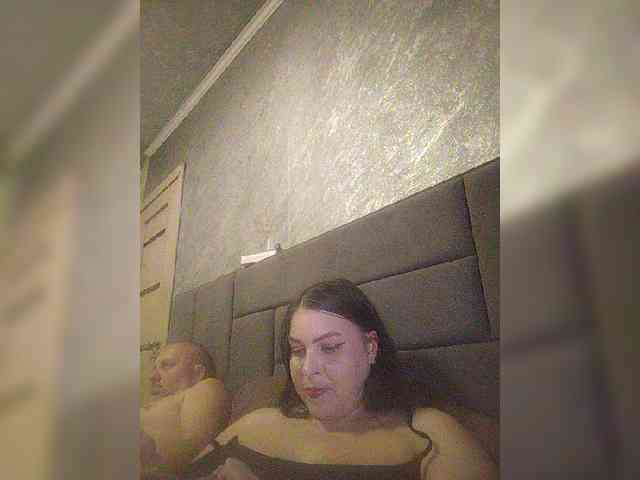 Cleopatra1990 webcam