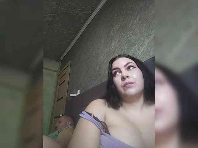 Cleopatra1990 webcam