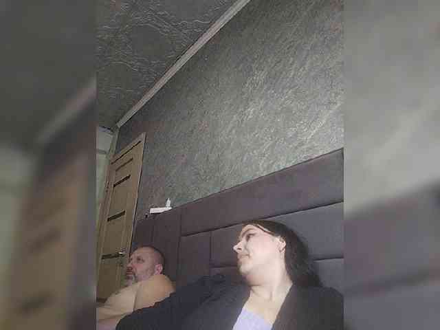 Cleopatra1990 webcam