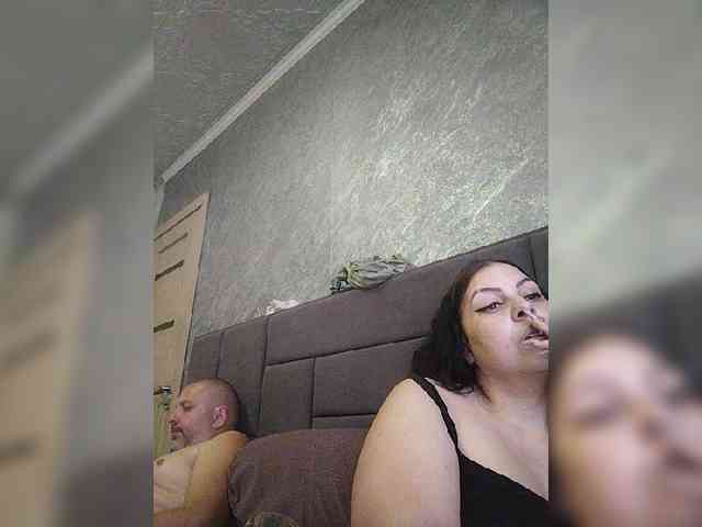 Cleopatra1990 webcam