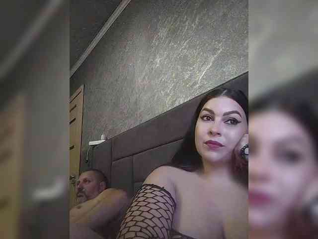 Cleopatra1990 webcam