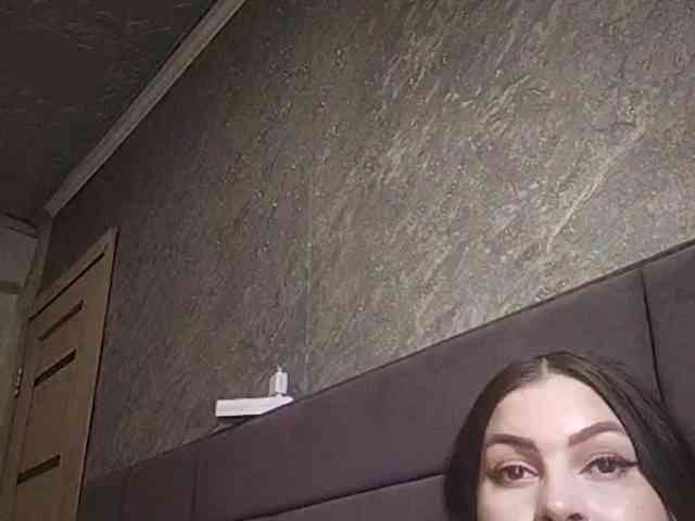 Cleopatra1990 webcam