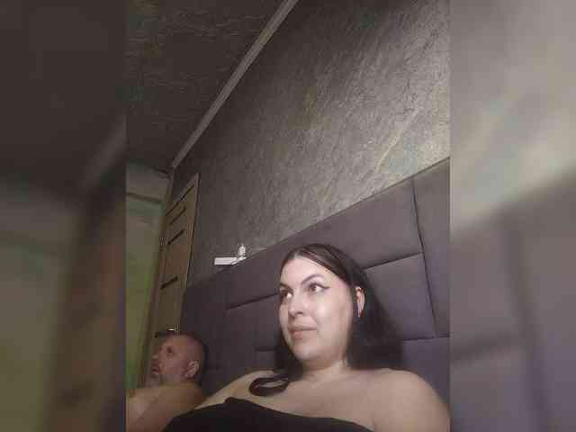 Cleopatra1990 webcam