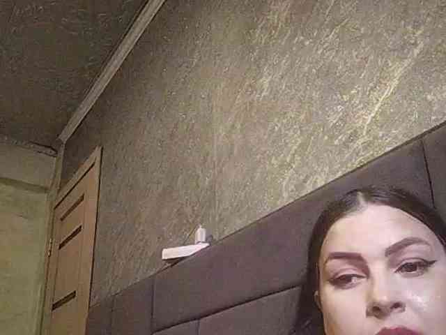 Cleopatra1990 webcam