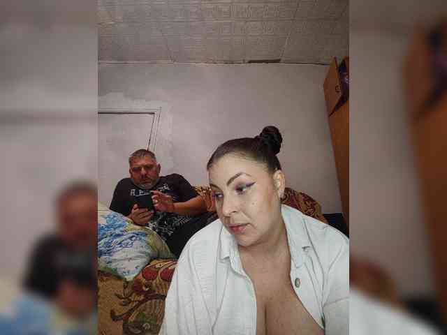 Cleopatra1990 webcam