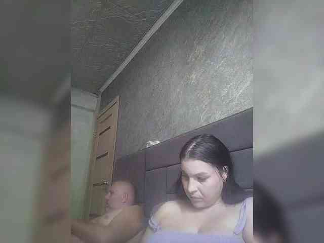 Cleopatra1990 webcam