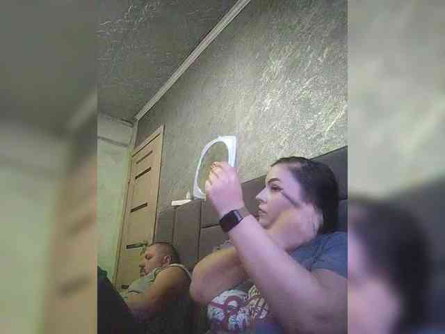 Cleopatra1990 webcam