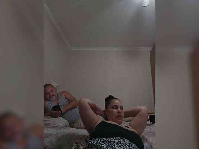 Cleopatra1990 webcam