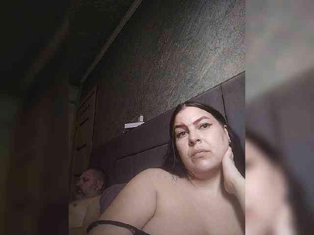 Cleopatra1990 webcam