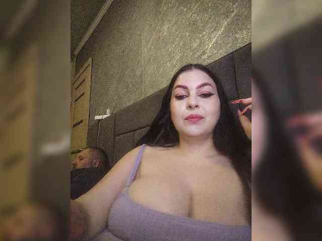 Cleopatra1990 webcam