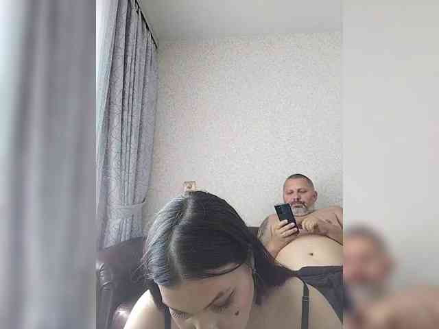 Cleopatra1990 webcam