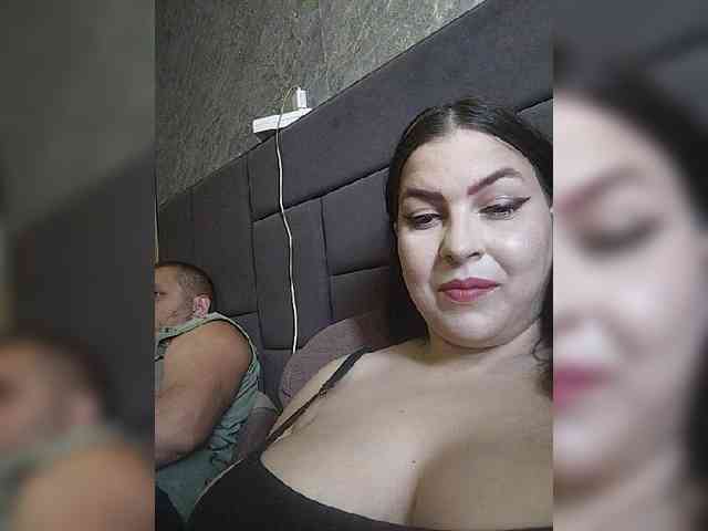 Cleopatra1990 webcam