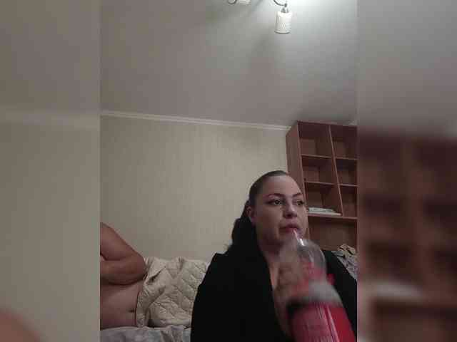 kissmabont Sex Cam Show