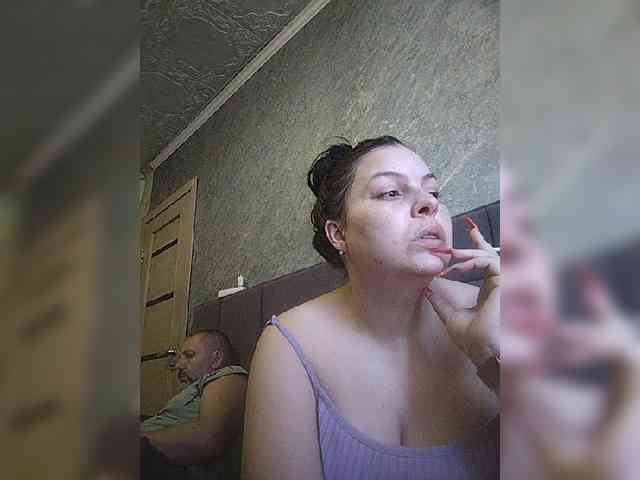 Cleopatra1990 webcam