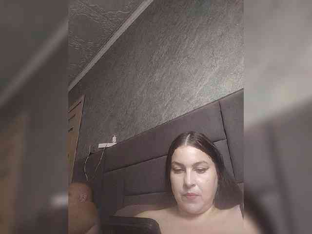 Cleopatra1990 webcam
