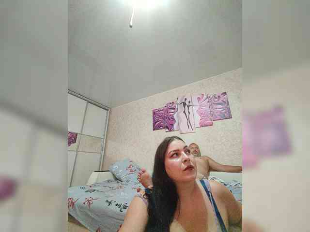 Cleopatra1990 webcam