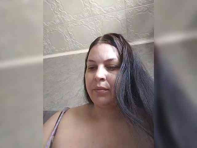 Cleopatra1990 webcam