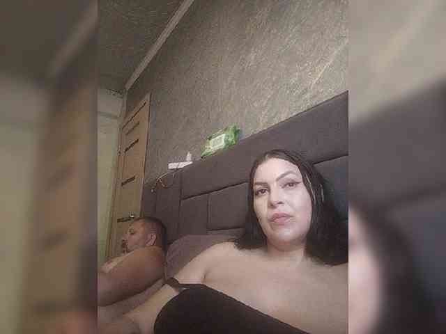 Cleopatra1990 webcam
