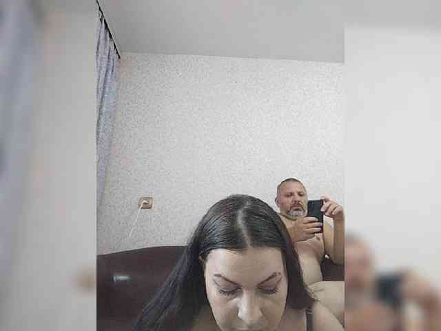 Cleopatra1990 webcam