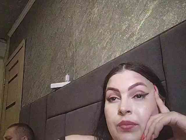 Cleopatra1990 webcam