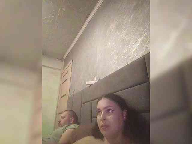 Cleopatra1990 webcam