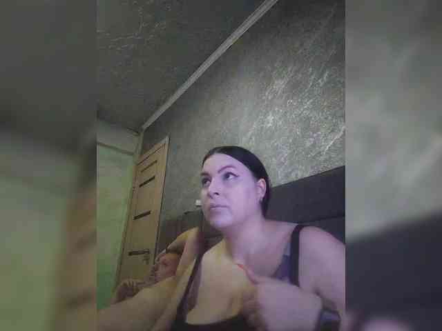 Cleopatra1990 webcam