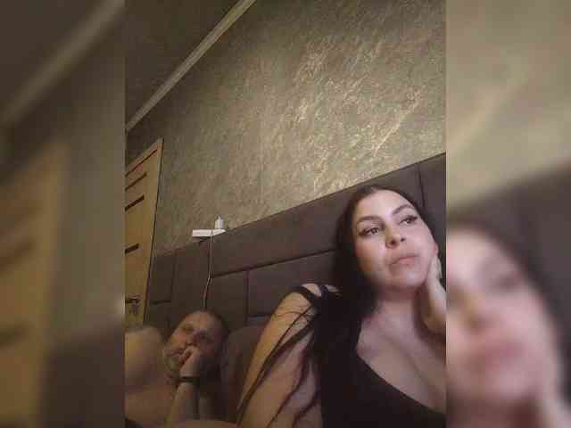 Cleopatra1990 webcam